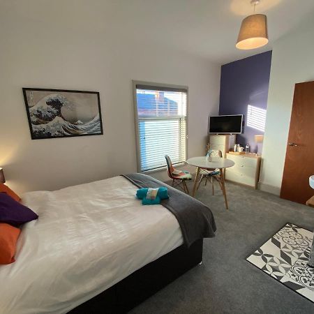 77 Underwood Lane Lägenhet Crewe Exteriör bild