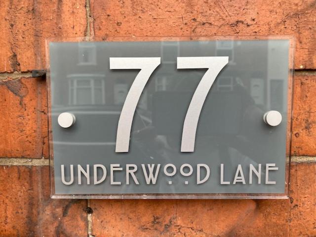 77 Underwood Lane Lägenhet Crewe Exteriör bild