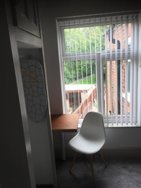 77 Underwood Lane Lägenhet Crewe Exteriör bild